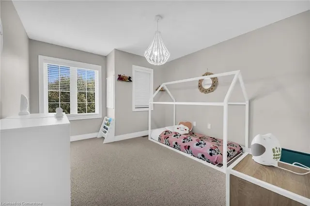 Additional property image - 8 Saybrook Gdns