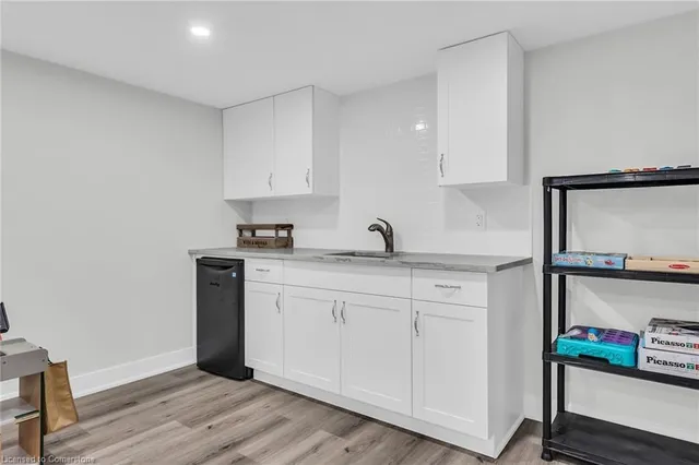 Additional property image - 8 Saybrook Gdns