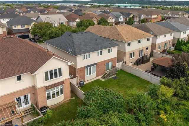 Additional property image - 8 Saybrook Gdns