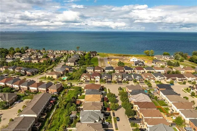 Additional property image - 8 Saybrook Gdns