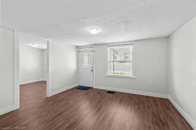 Additional property image - 937 Garth St