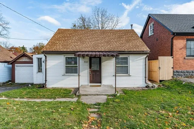 Additional property image - 937 Garth St