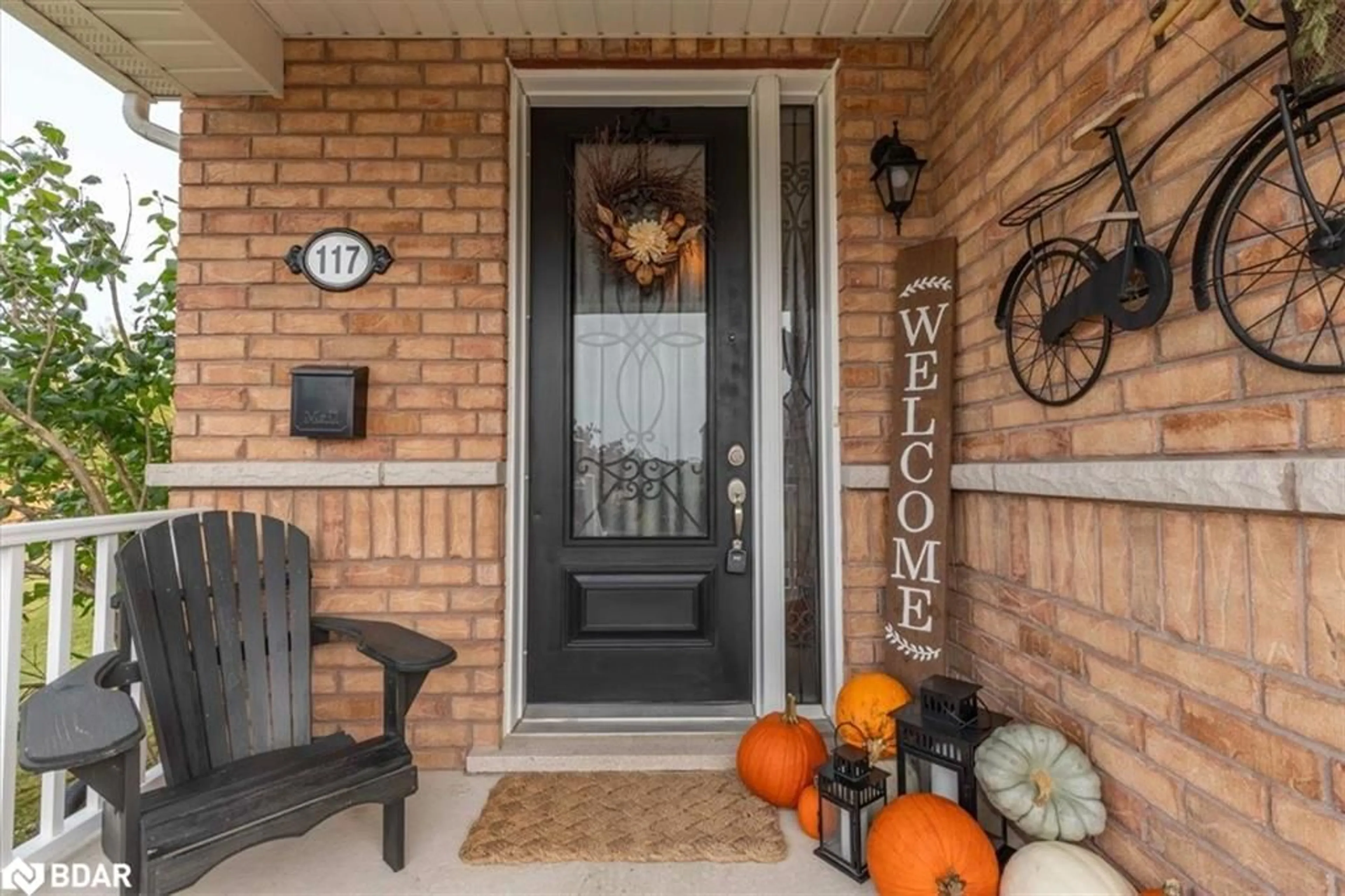 Indoor entryway, wood floors for 117 Collier Cres, Essa Ontario L0M 1B5