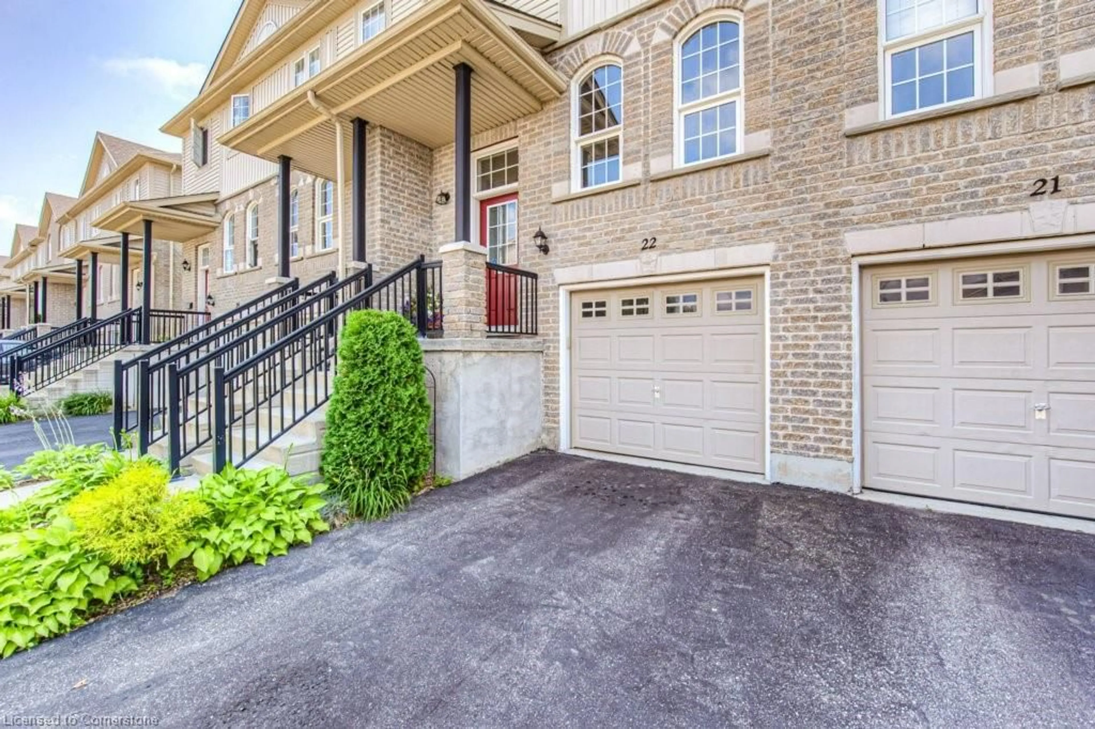 A pic from exterior of the house or condo, cottage for 105 Pinnacle Dr #22, Kitchener Ontario N2P 1B8