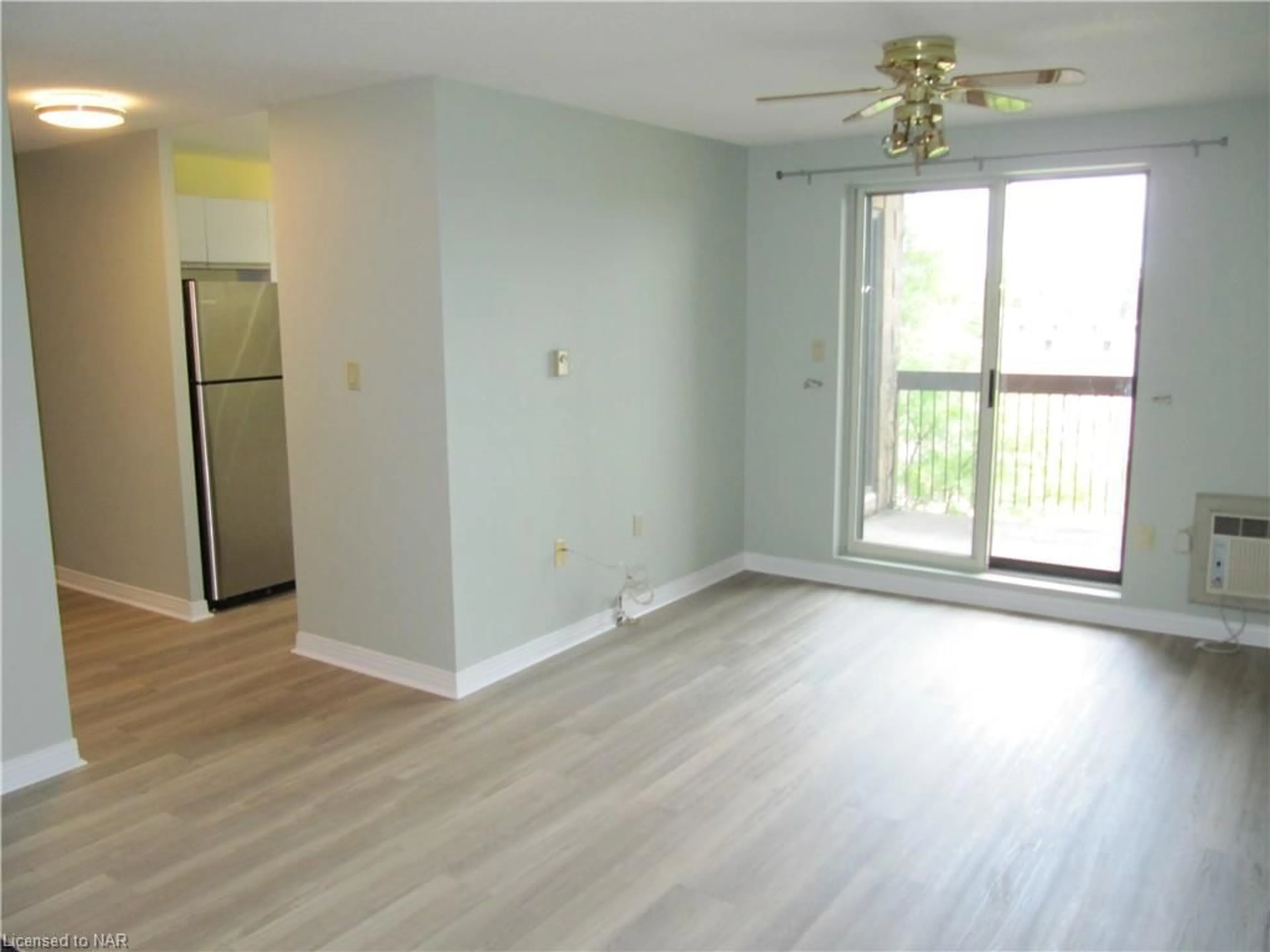 A pic of a room, wood floors for 1905 Normandy St #605, LaSalle Ontario N9H 1P9