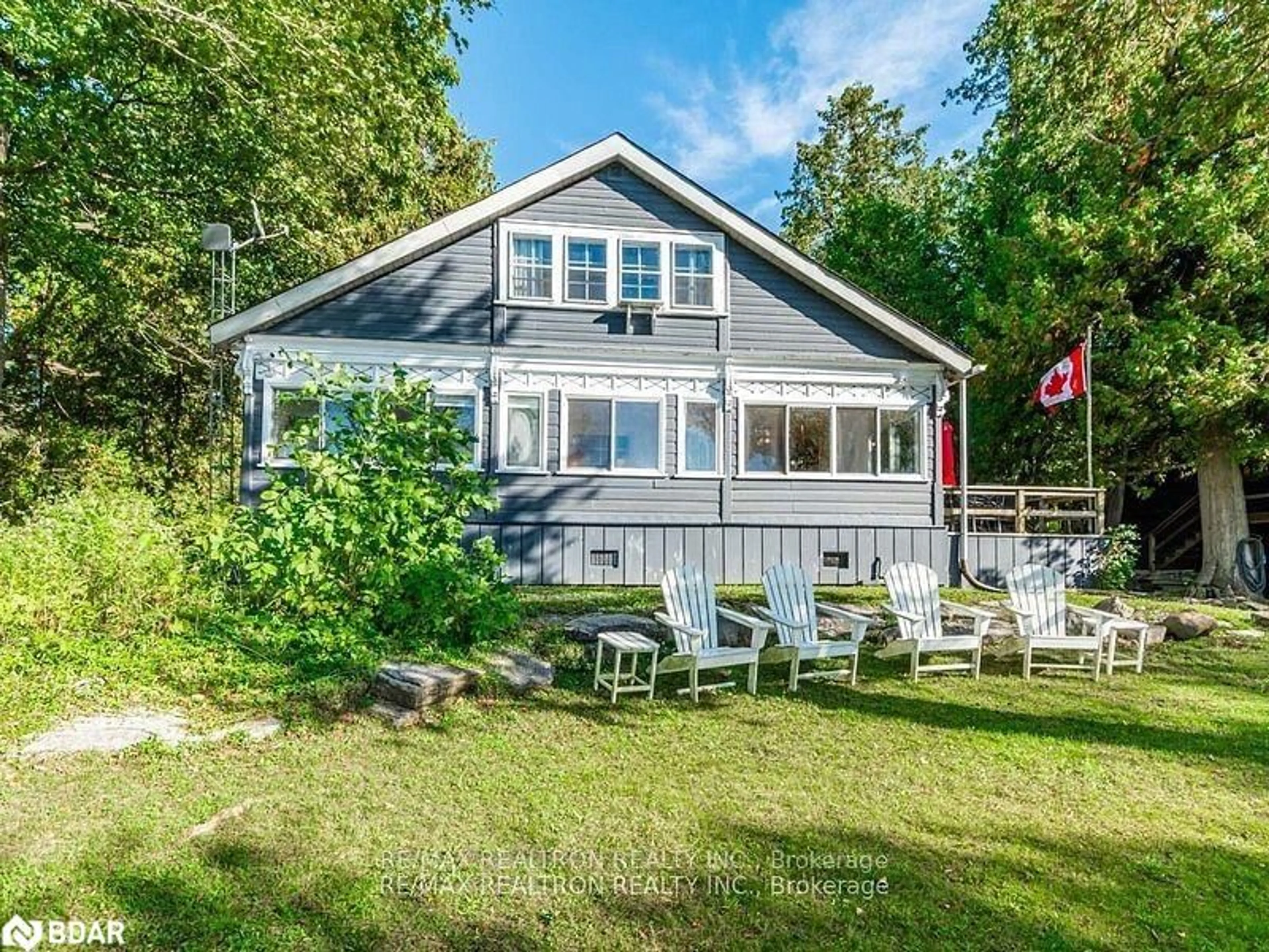 Frontside or backside of a home, cottage for 6568 Quarry Point Rd, Ramara Ontario L0K 1L0