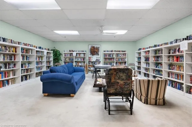 Additional property image - 1359 White Oaks Blvd Unit 1604