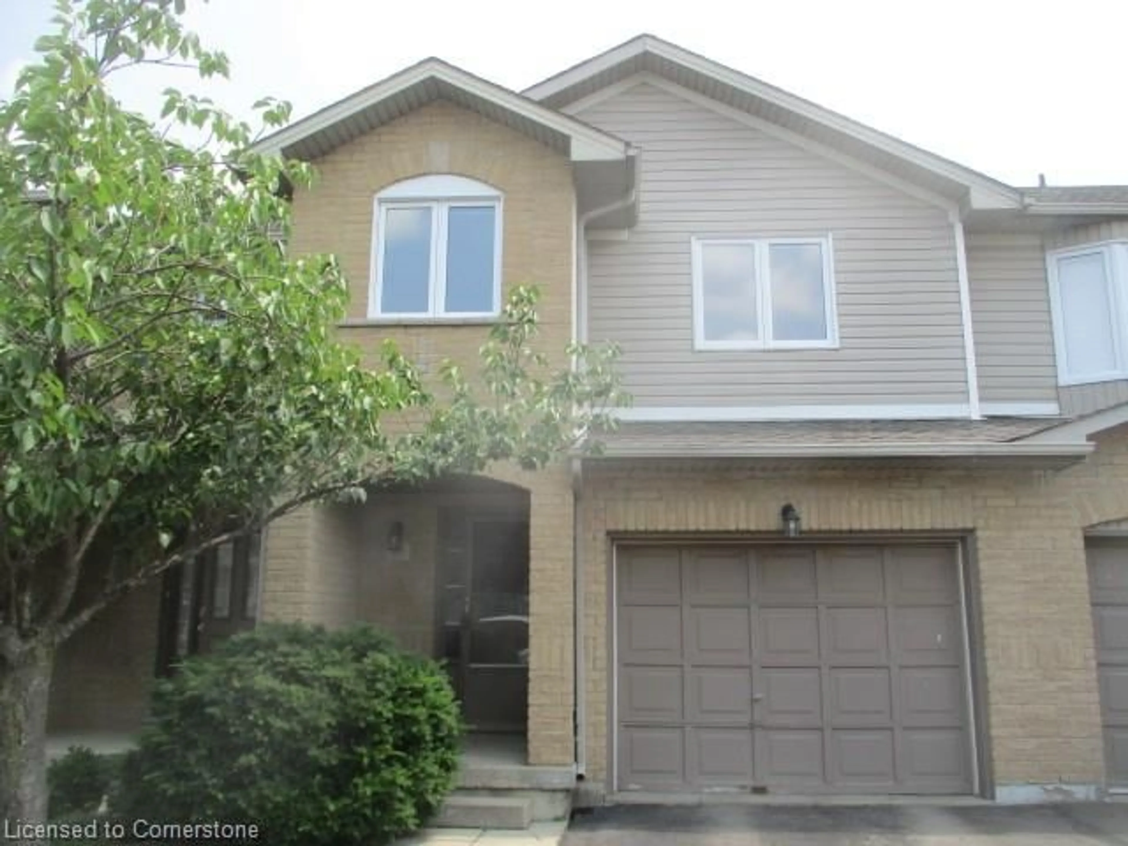 A pic from exterior of the house or condo, cottage for 800 Paramount Dr #10, Stoney Creek Ontario L8J 3V7