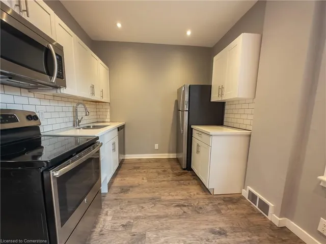 Additional property image - 163 Emerald St