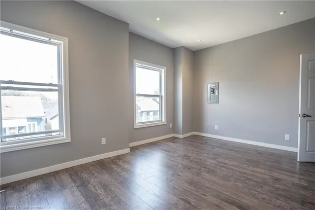 Additional property image - 163 Emerald St