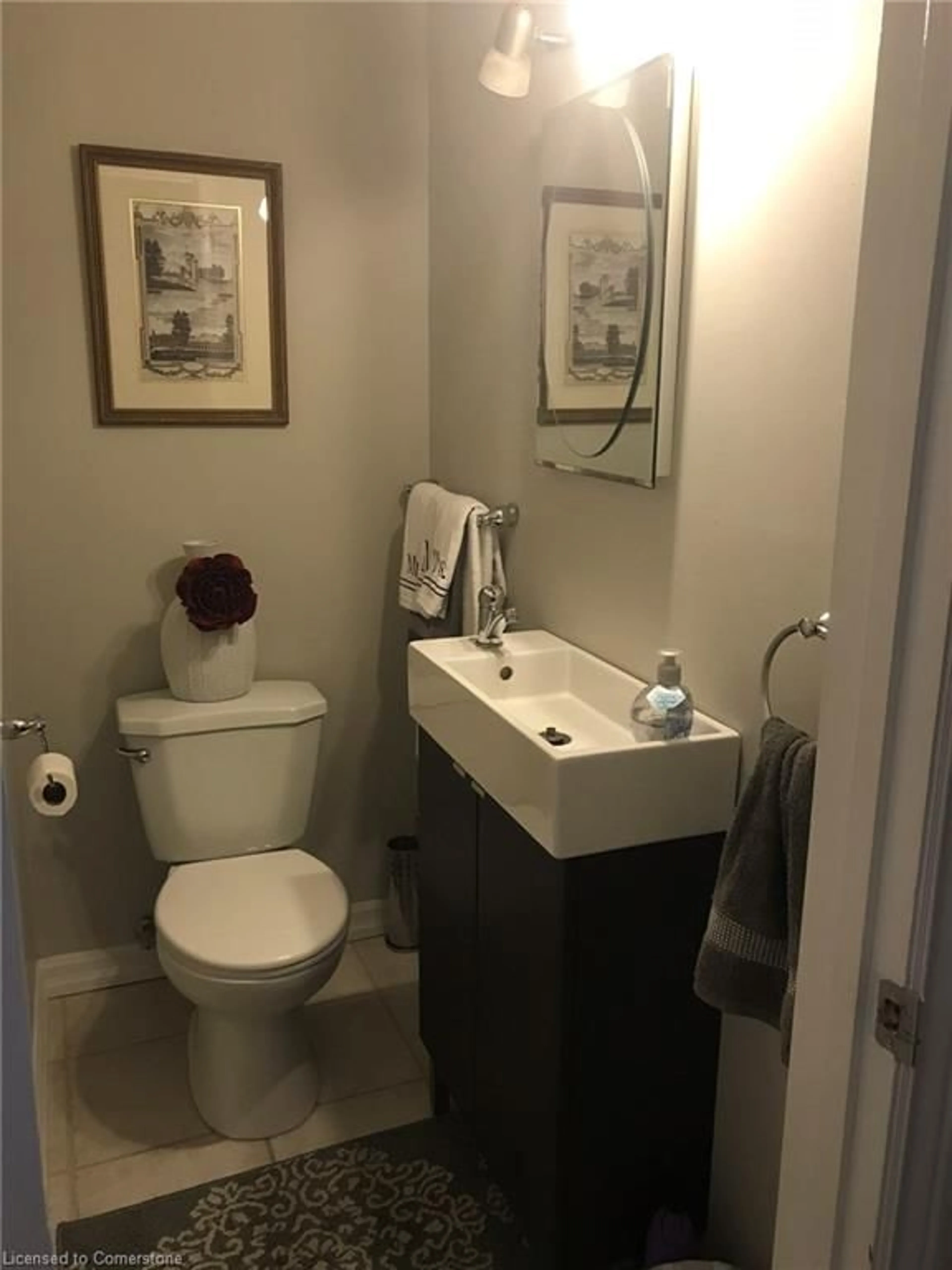 Standard bathroom, not visible floor for 42 Palmer Rd, Hamilton Ontario L8T 3E7