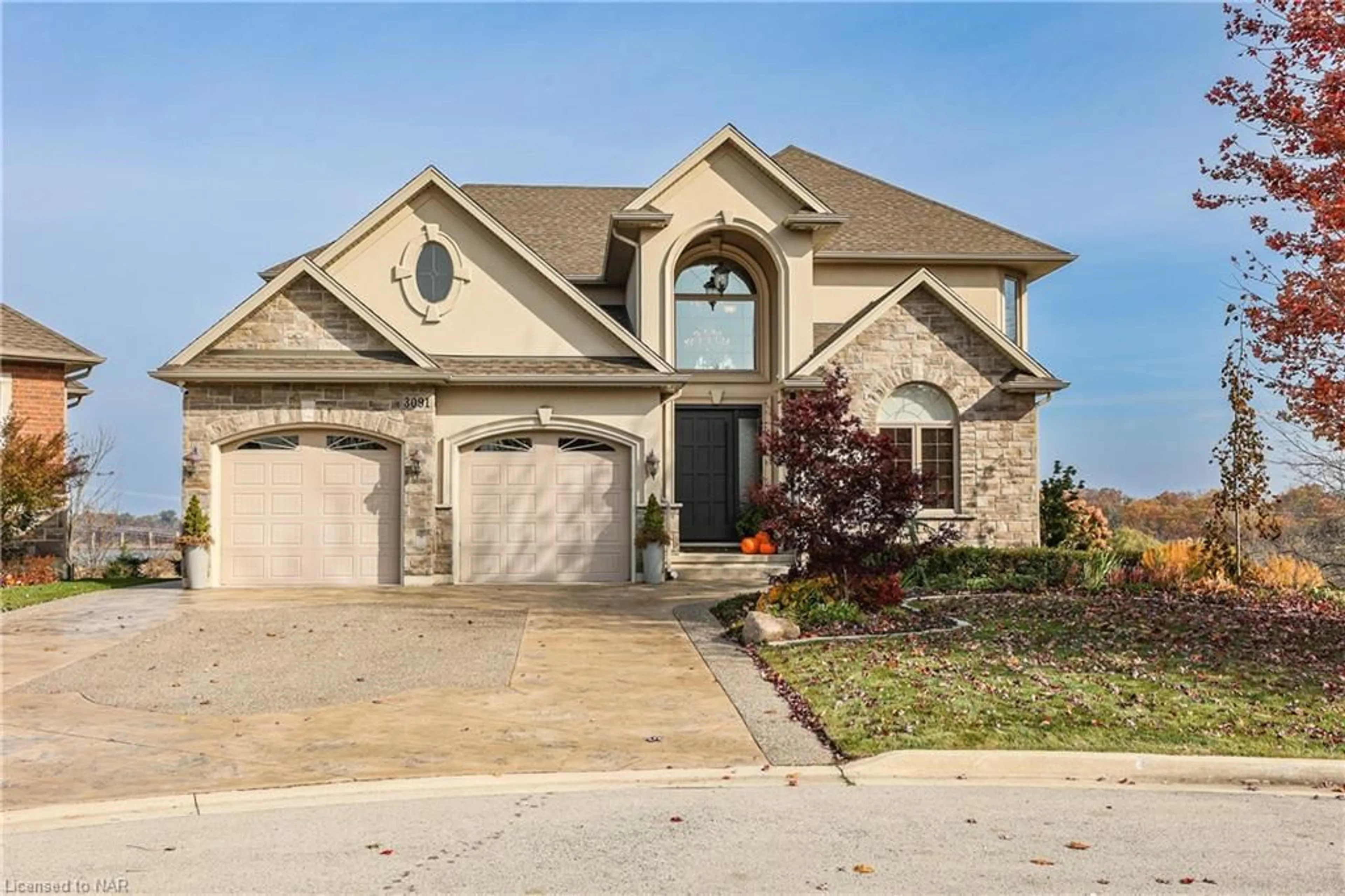 Frontside or backside of a home, the street view for 3091 Jason's Point Pt, Vineland Ontario L0R 2C0