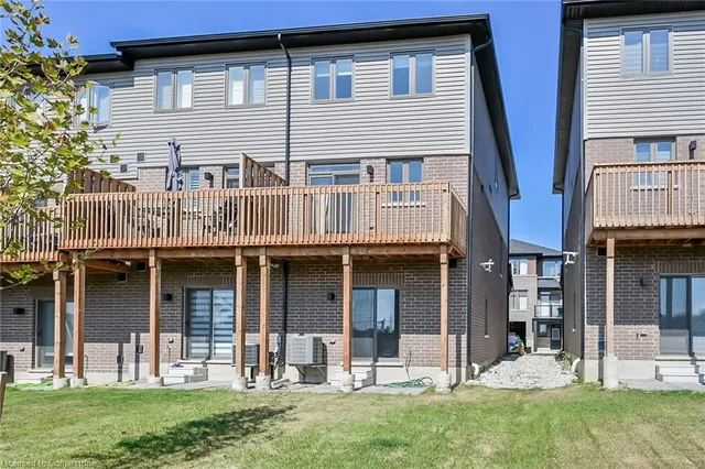 Additional property image - 61 Soho St Unit 42