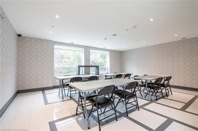 Additional property image - 467 Charlton Ave Unit 308