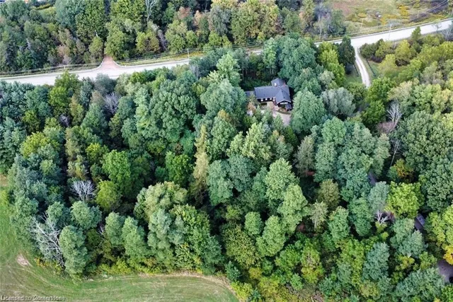 Additional property image - 1282 Governors Rd