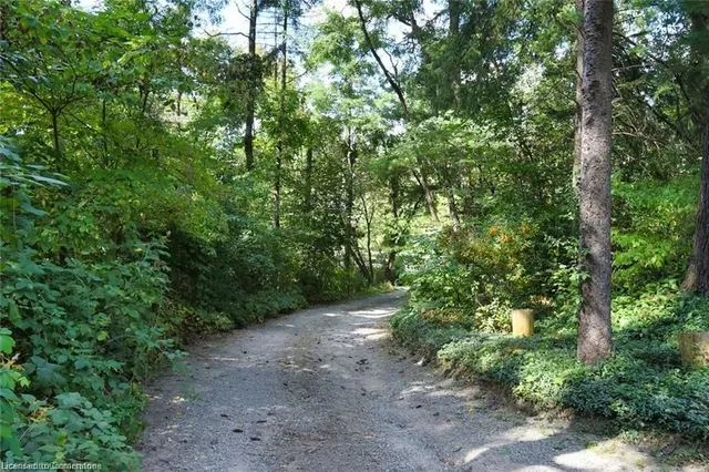 Additional property image - 1282 Governors Rd