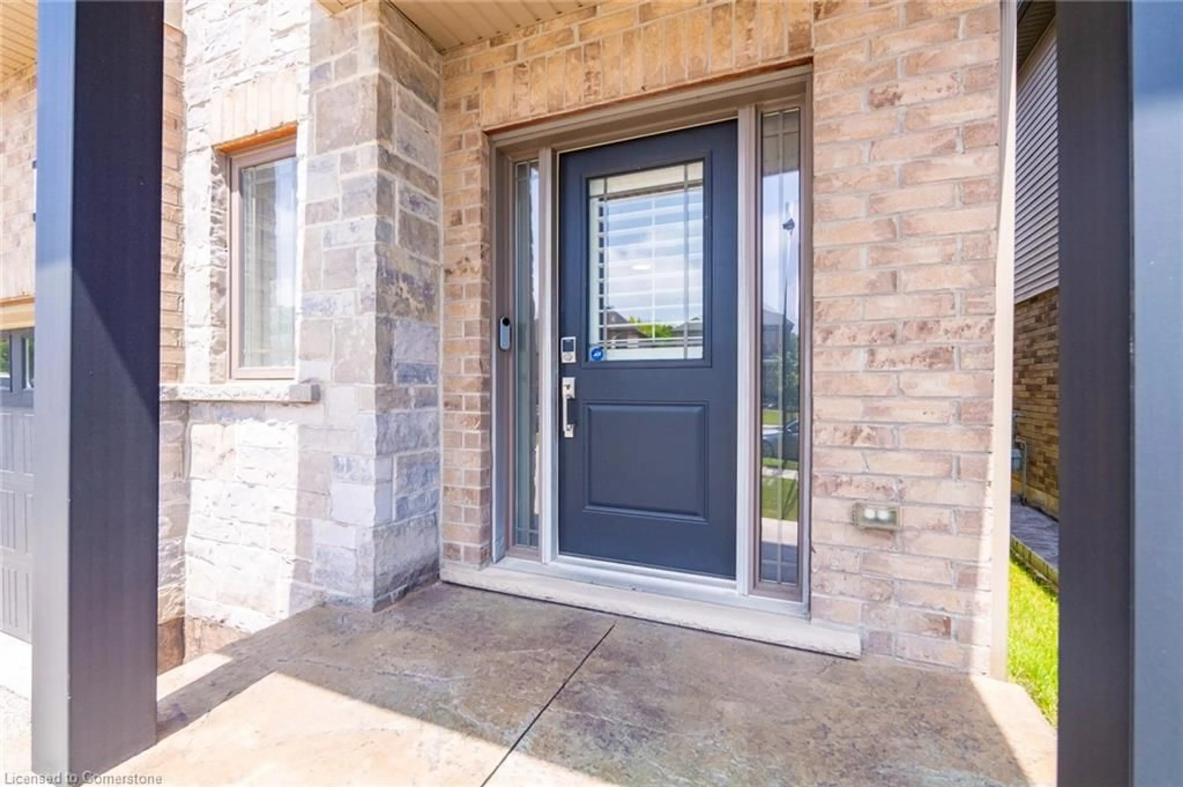 Indoor entryway, cement floor for 184 Pumpkin Pass, Hamilton Ontario L0R 1C0