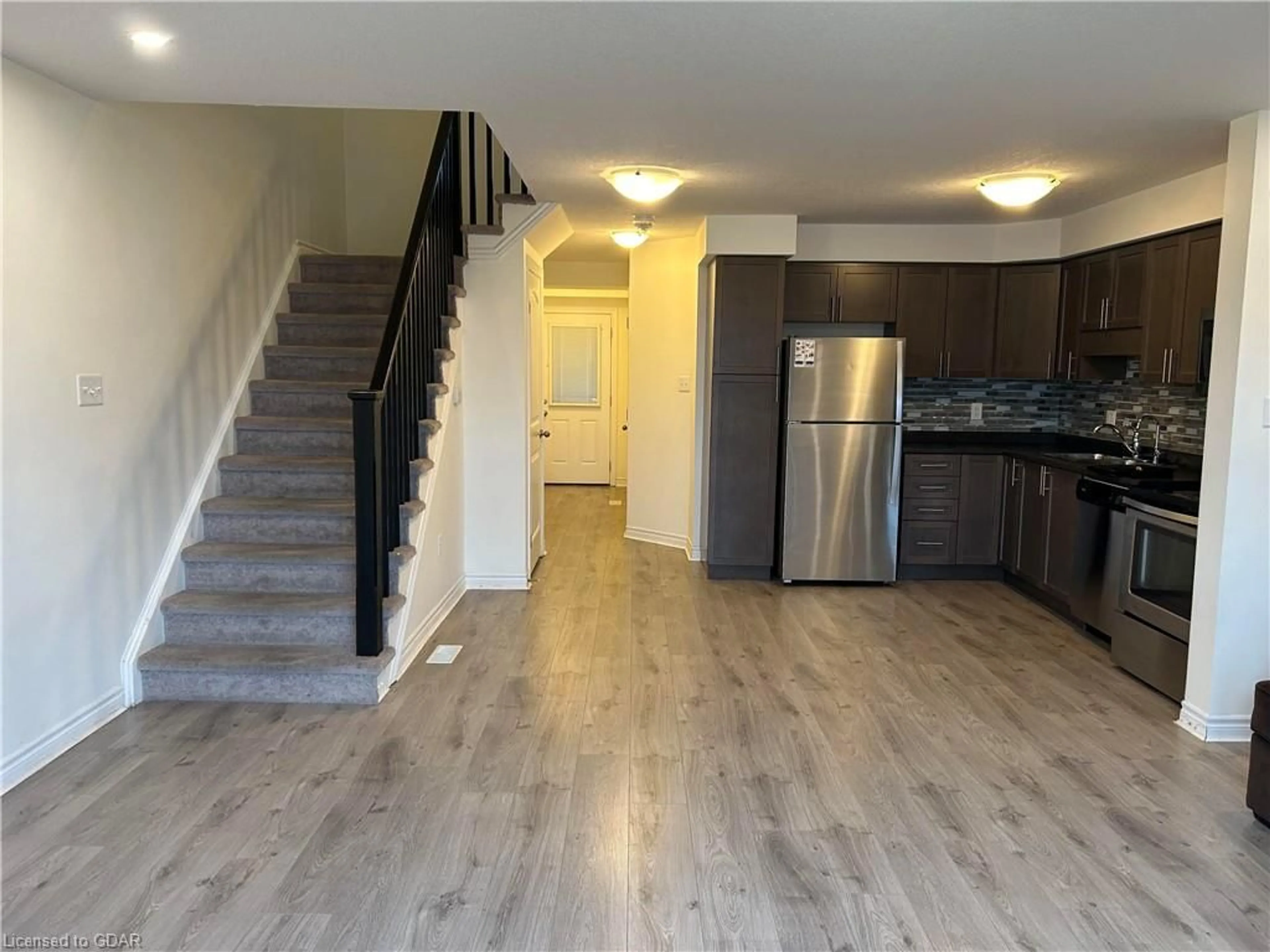 A pic of a room, wood floors for 81 Westminster Crescent #81W, Fergus Ontario N1M 1C4