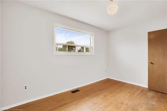 Additional property image - 77 Greenford Dr