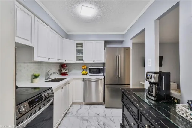 Additional property image - 975 Warwick Crt Unit 1107