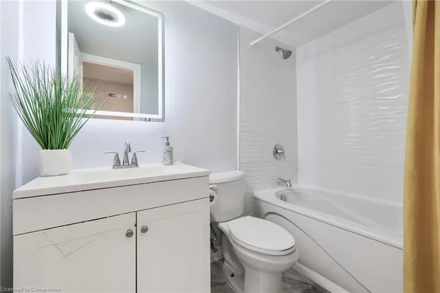 Additional property image - 975 Warwick Crt Unit 1107