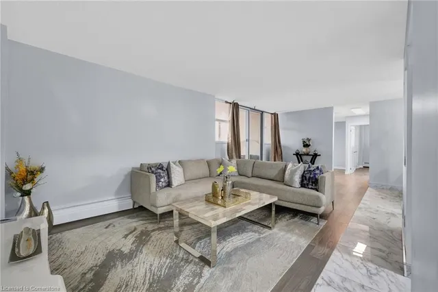 Additional property image - 975 Warwick Crt Unit 1107