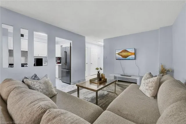 Additional property image - 975 Warwick Crt Unit 1107