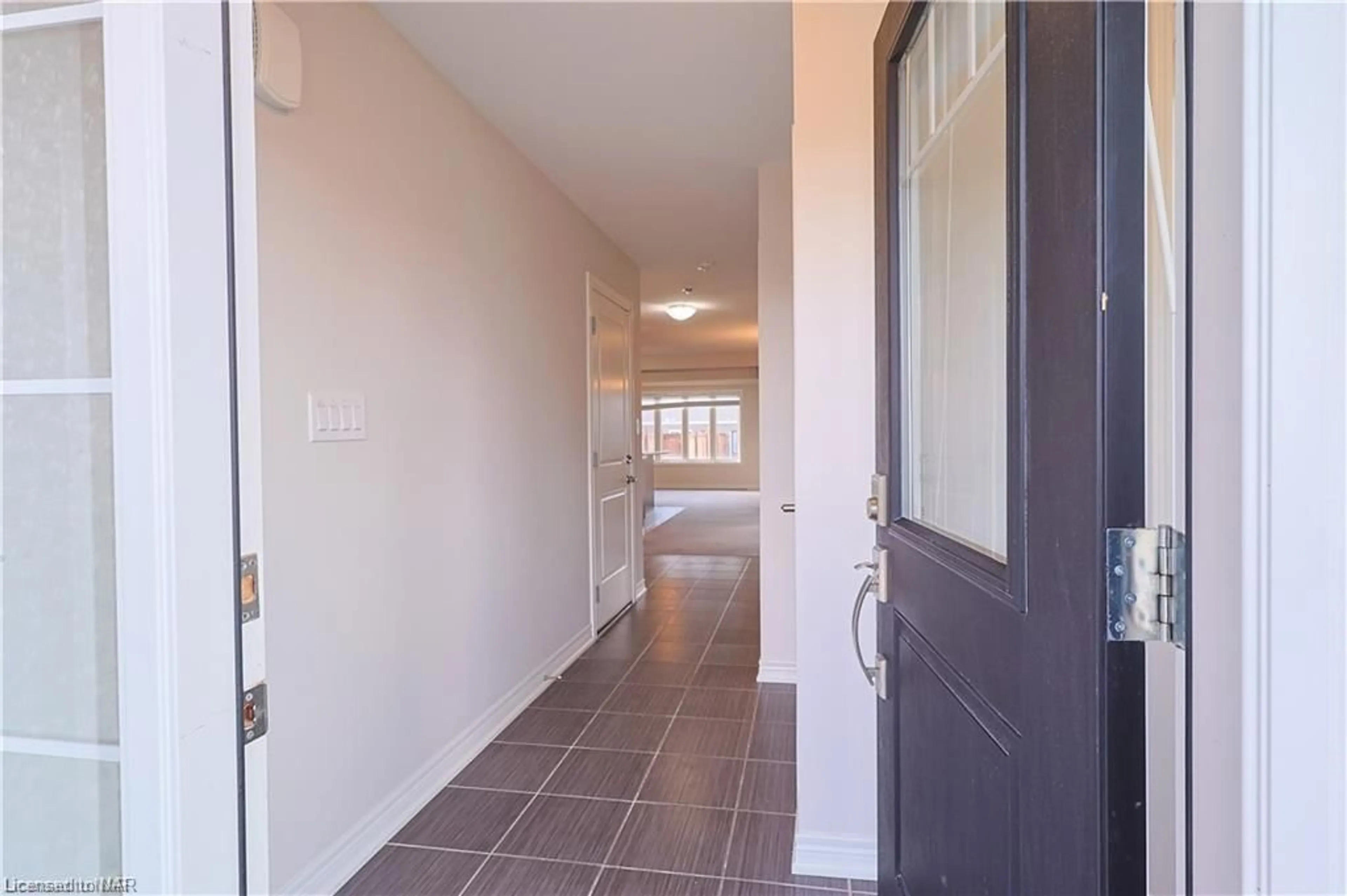 Indoor entryway, not visible floor for 17 Hawthorn Ave, Thorold Ontario L2V 0H9