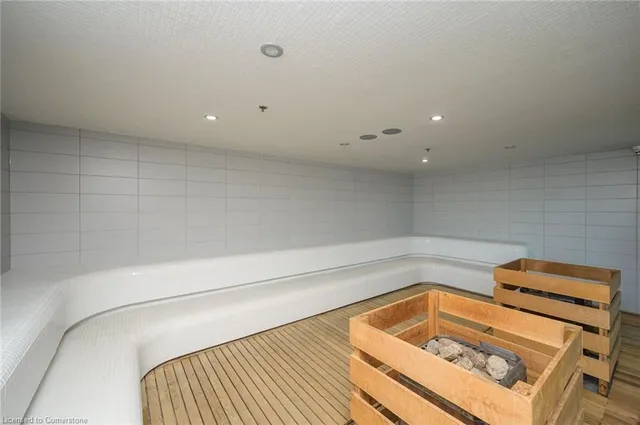 Additional property image - 2087 Fairview St Unit 1805