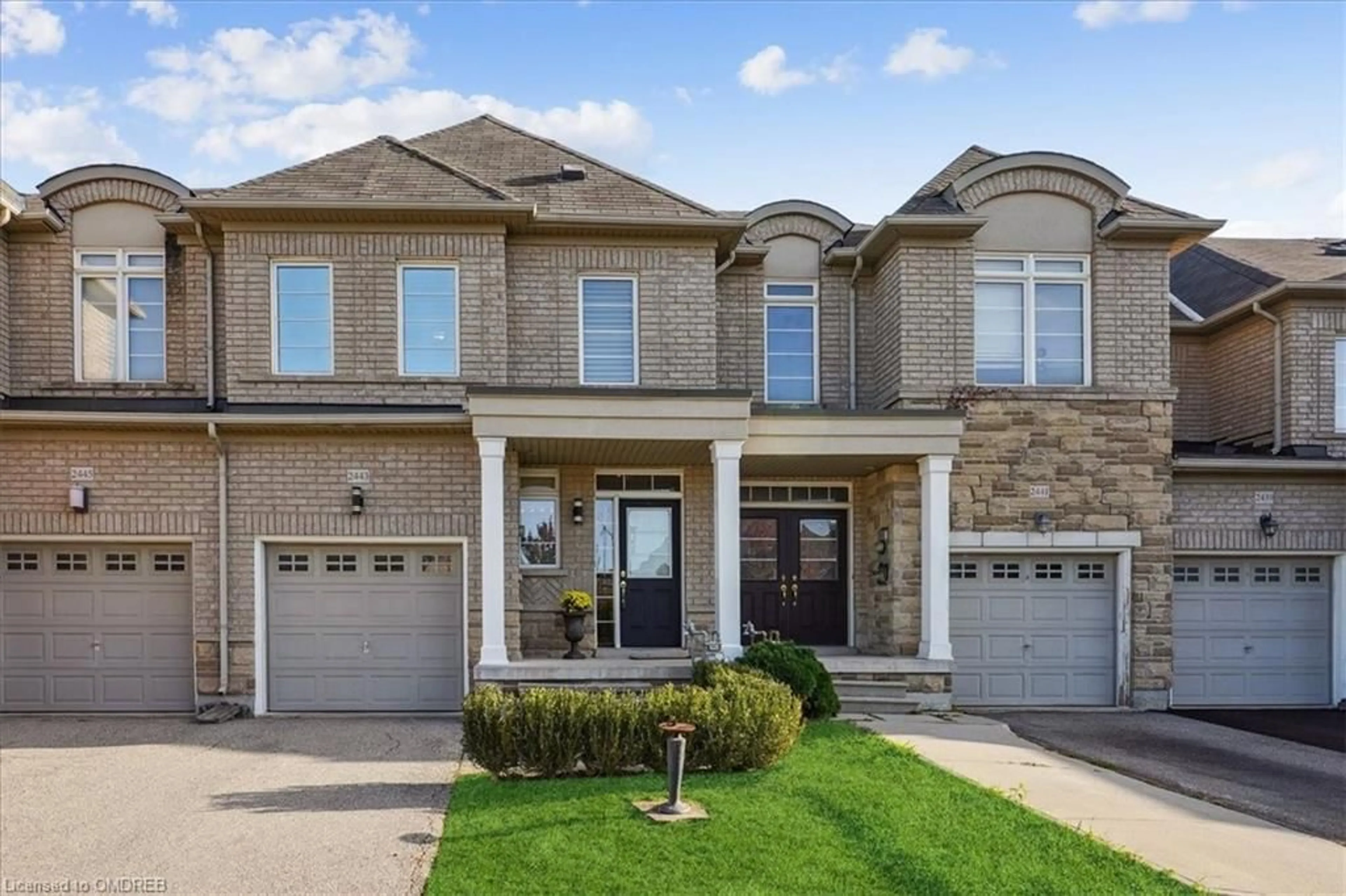 Home with brick exterior material for 2443 Grand Oak Trail, Oakville Ontario L6M 0J4