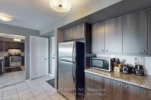 Additional property image - 1005 Nadalin Hts Unit 305