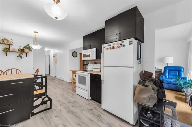 Additional property image - 5 Burrwood Dr