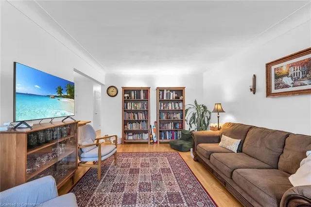 Additional property image - 5 Burrwood Dr