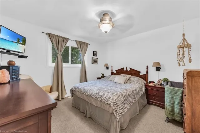 Additional property image - 5 Burrwood Dr