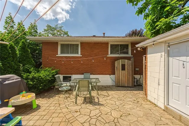Additional property image - 5 Burrwood Dr