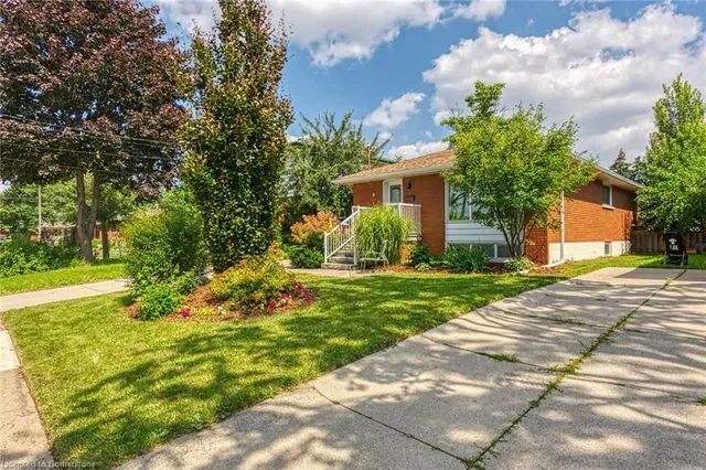 Additional property image - 5 Burrwood Dr