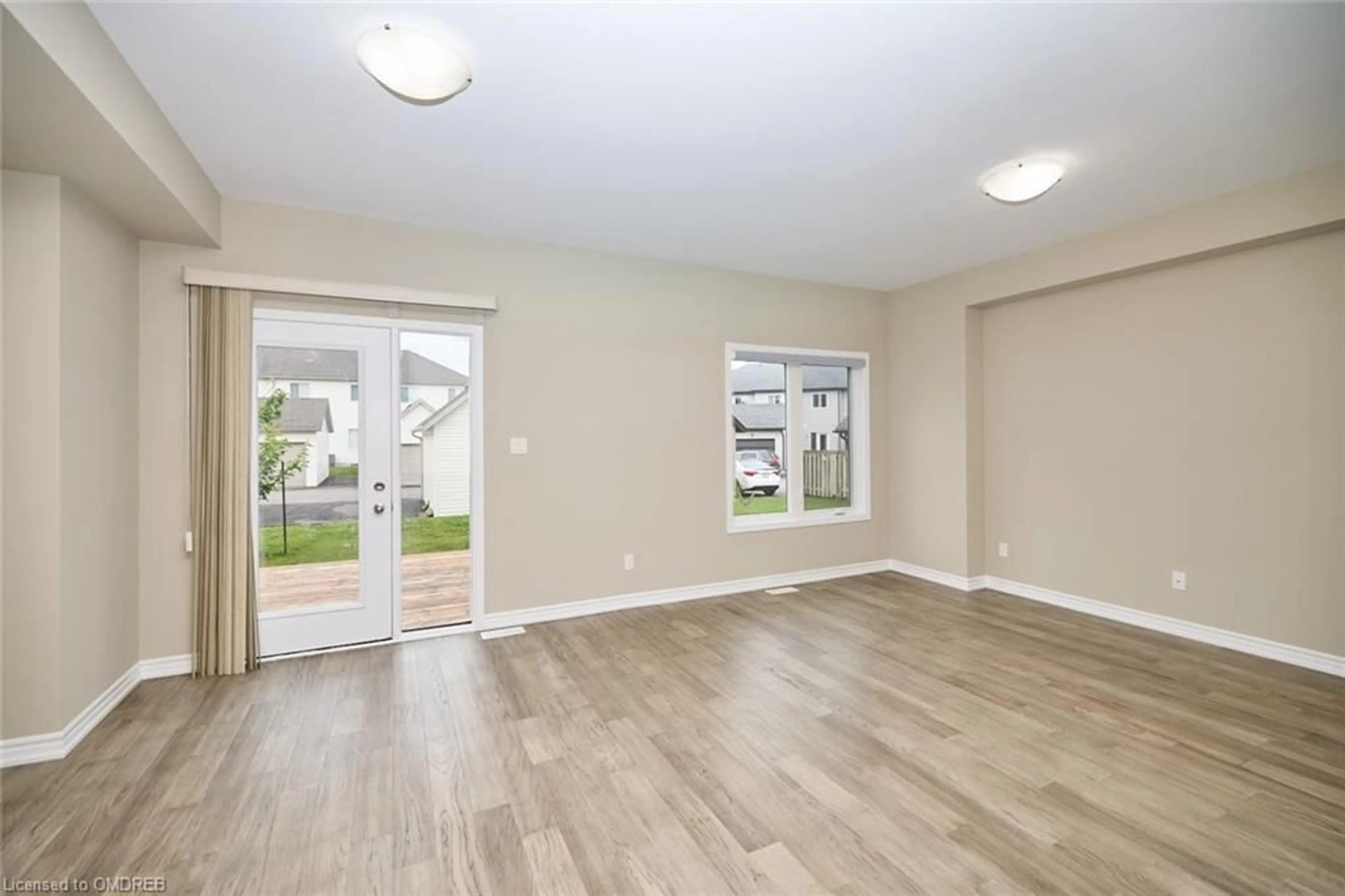 A pic of a room, wood floors for 19 Perenack Ave #13, Welland Ontario L3C 2C6