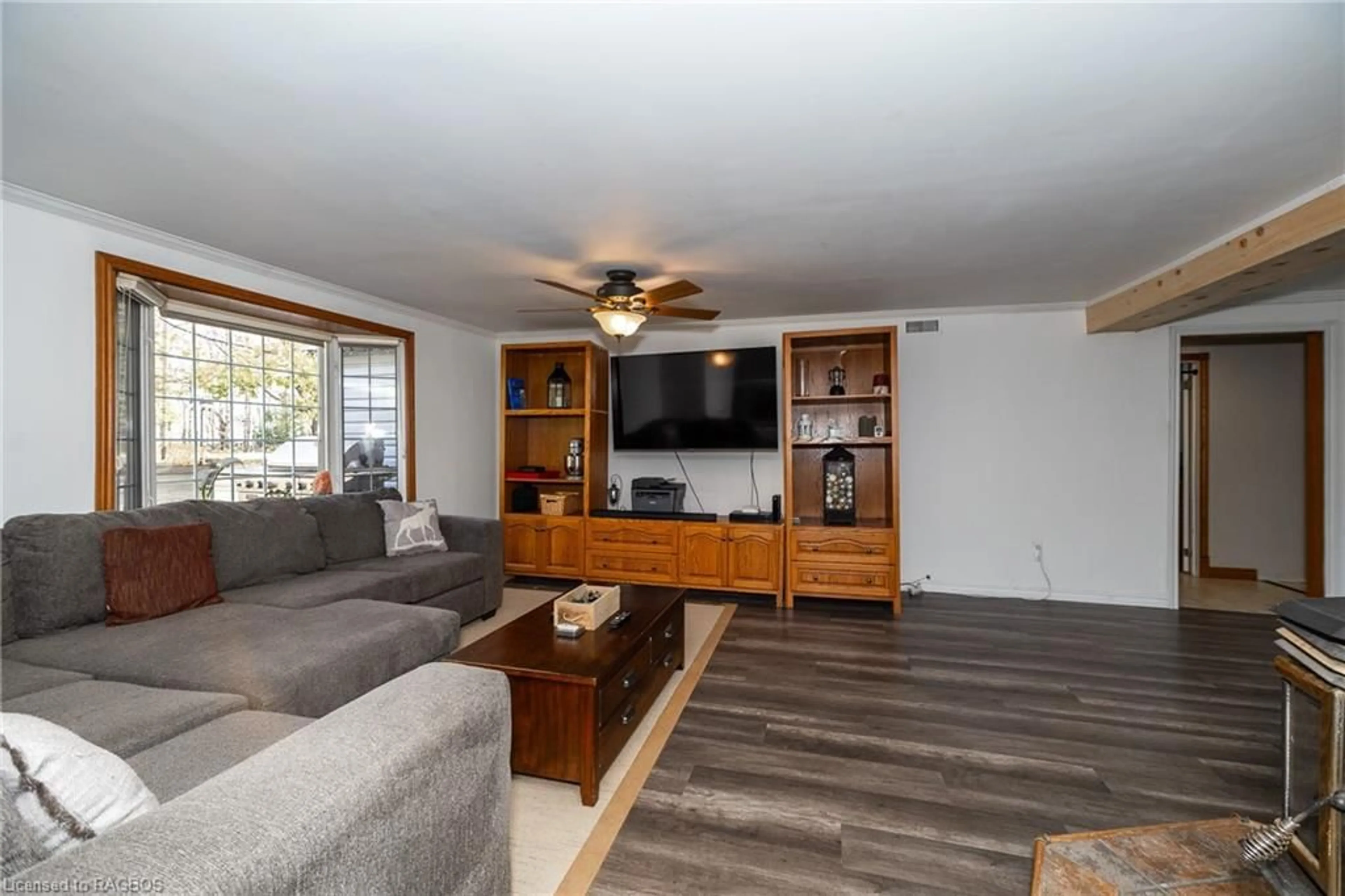 Living room, wood floors for 202 North St, Grey Highlands Ontario N0C 1E0