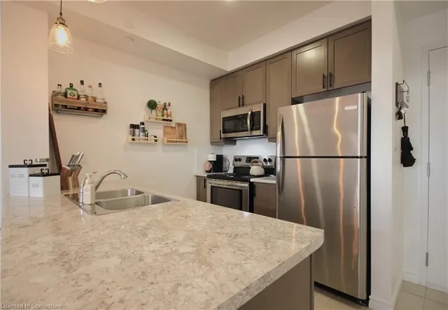 Additional property image - 101 Shoreview Pl Unit 519