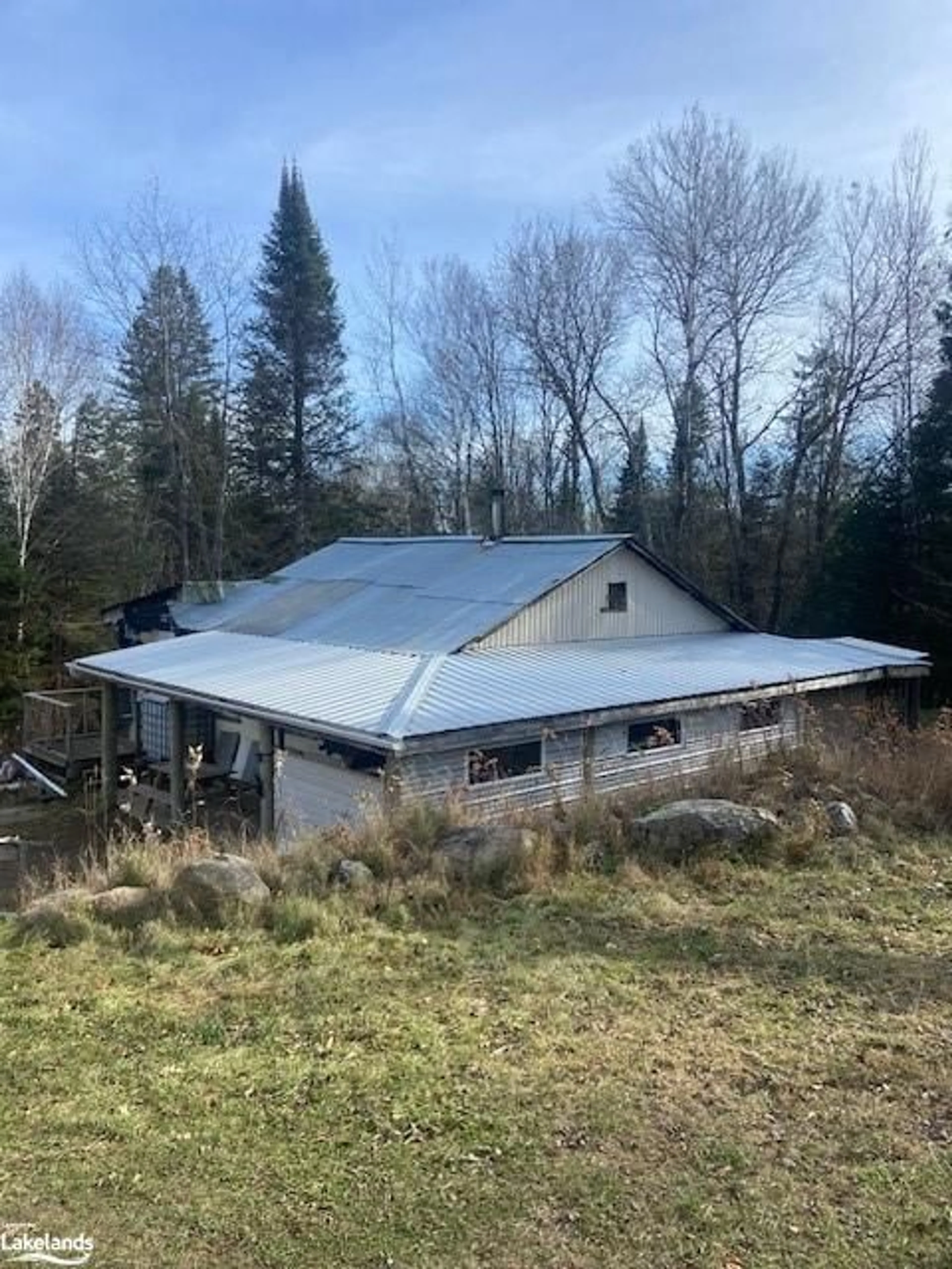 Shed for 2828 Fire Route 72 Rte, North Kawartha Twp Ontario K0L 1J0