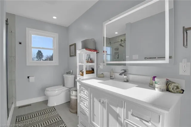 Additional property image - 11044 1st Line