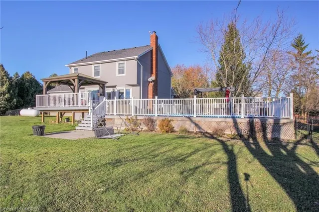 Additional property image - 11044 1st Line