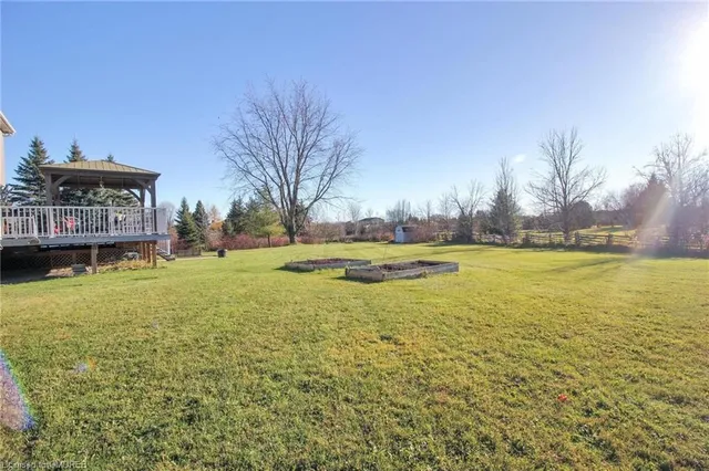 Additional property image - 11044 1st Line