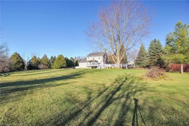 Additional property image - 11044 1st Line