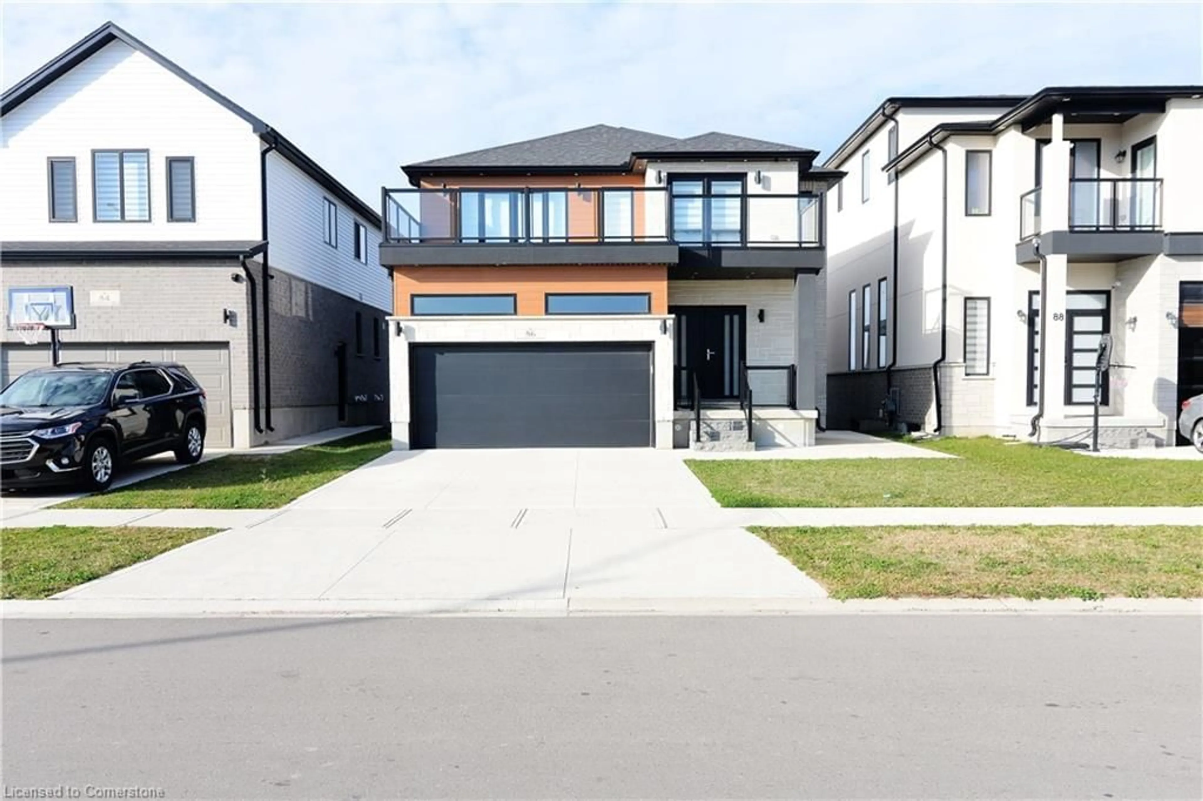 Frontside or backside of a home, the street view for 86 Grandville Cir, Paris Ontario N3L 0J5