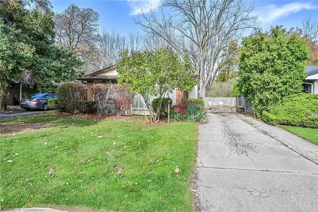 Additional property image - 54 Little John Rd