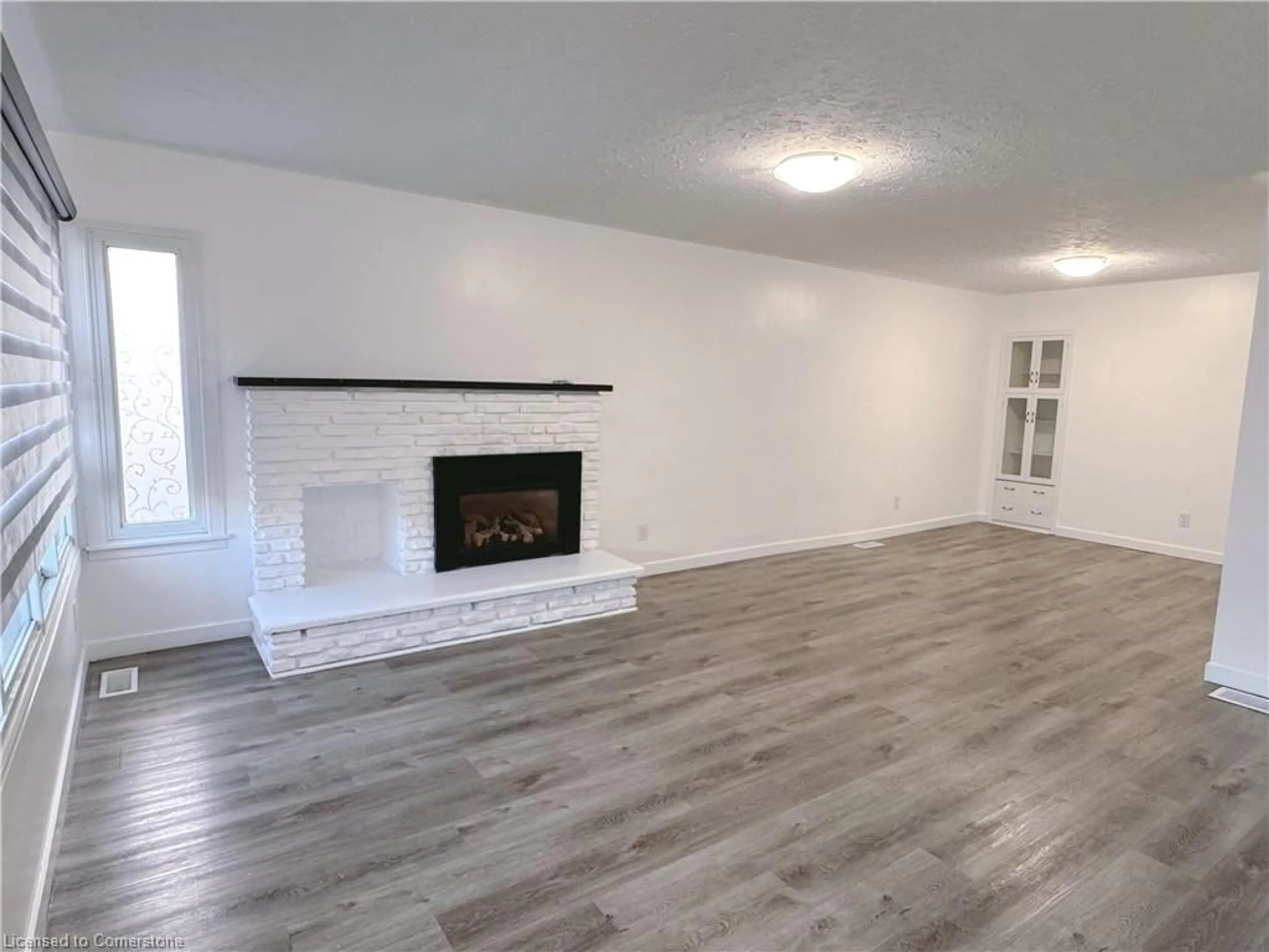 A pic of a room, wood floors for 25 Crown St, Trenton Ontario K8V 1N7