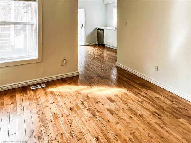 Additional property image - 78 Stinson St