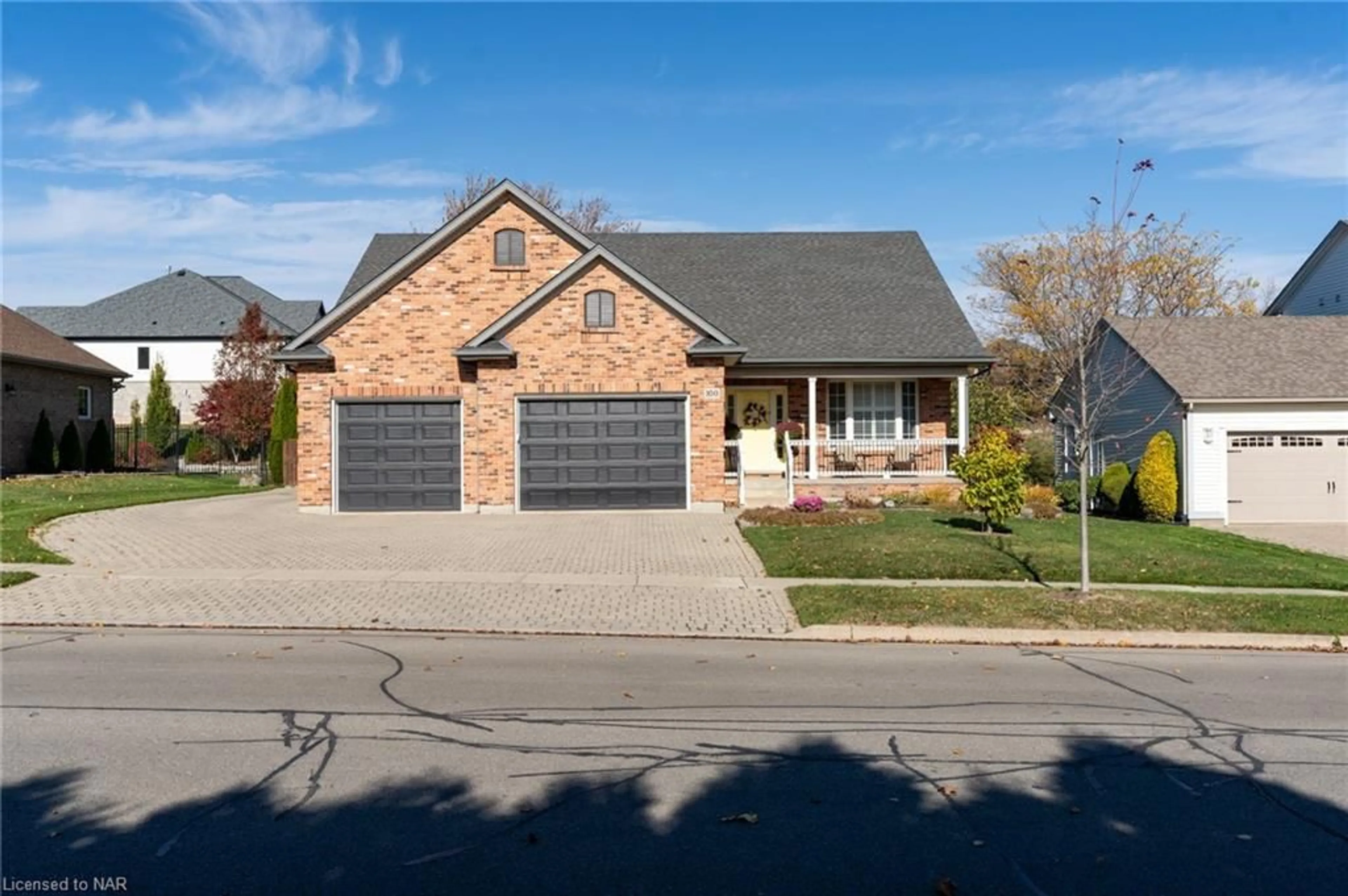 Frontside or backside of a home, the street view for 100 Thorold Rd, Welland Ontario L3C 7A6