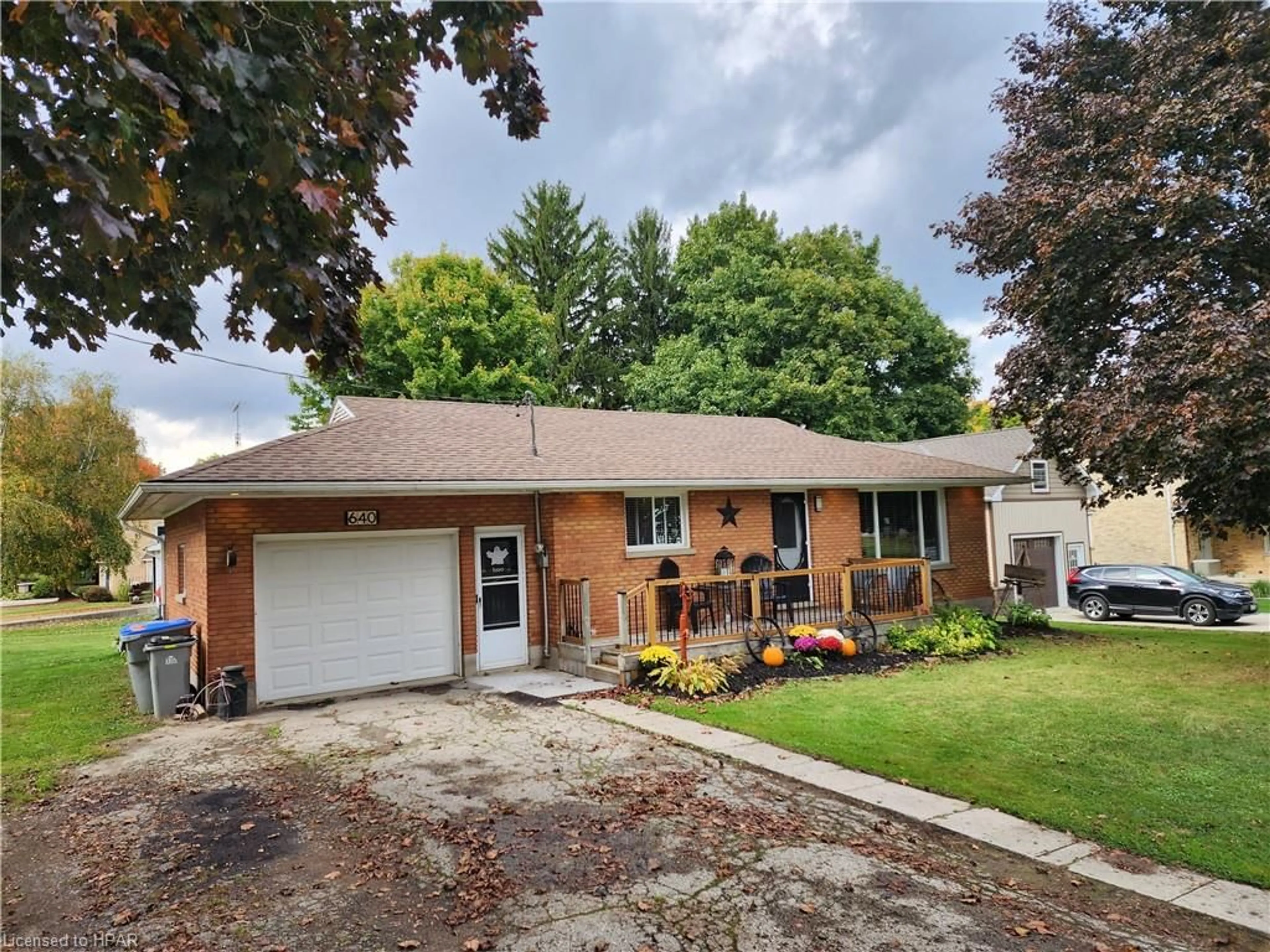 Frontside or backside of a home, cottage for 640 Elizabeth St, Brussels Ontario N0G 1H0